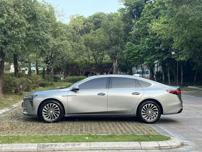 Buick LaCrosse 2023 Model 28T Automatic Yue Zun Edition