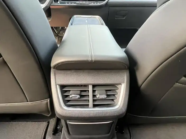 Buick LaCrosse 2023 Model 28T Automatic Yue Zun Edition – фото 8