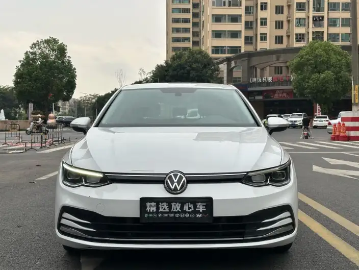 Volkswagen Golf 2023 Model Facelift 200TSI DSG