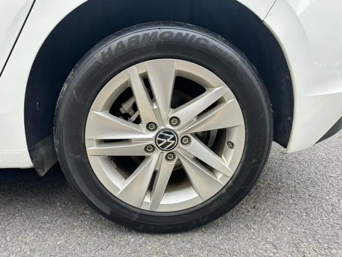 Volkswagen Golf 2023 Model Facelift 200TSI DSG – фото 9