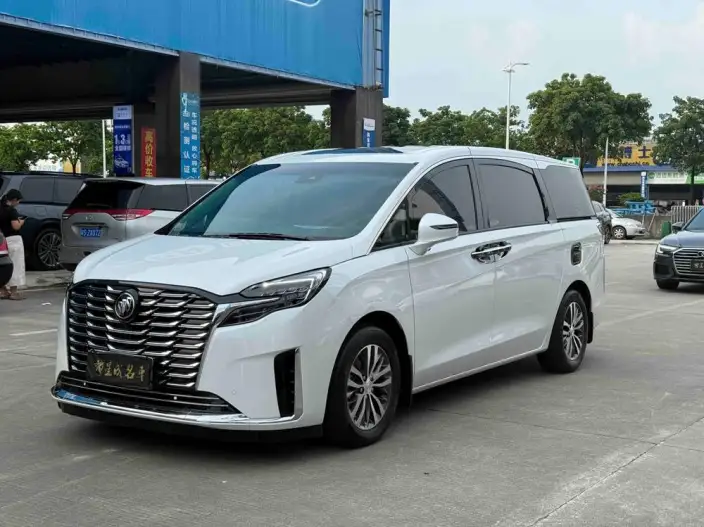 Buick GL8 2022 Model ES Luzun 653T Exclusive Model