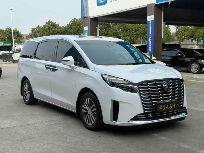 Buick GL8 2022 Model ES Luzun 653T Exclusive Model