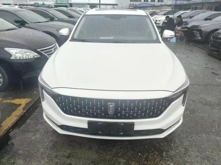 BESTUNE B70 2023 Model Third generation 1.5T Automatic Enjoy Edition Model 70th Anniversary Memorial Edition