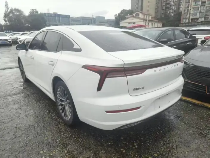 BESTUNE B70 2023 Model Third generation 1.5T Automatic Enjoy Edition Model 70th Anniversary Memorial Edition