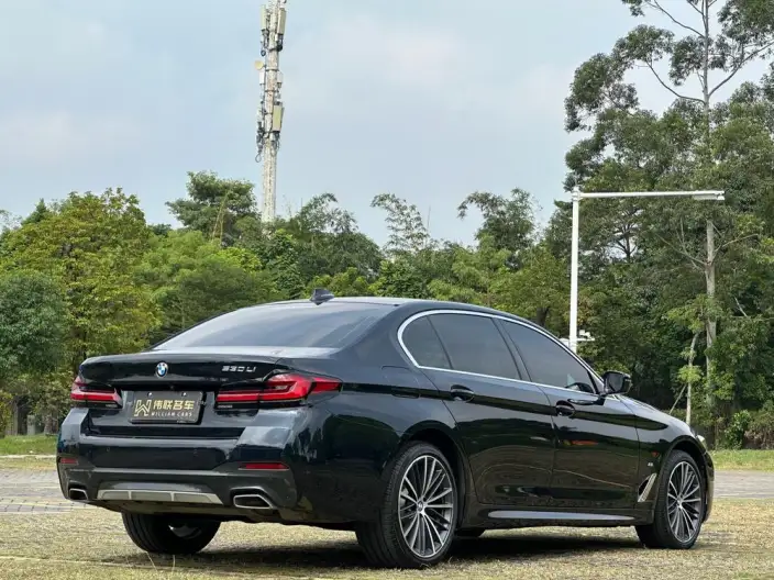 BMW 5 Series 2023 Model Facelift 530Li Leading Model M Sports Set – фото 6