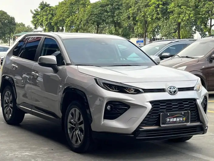 Toyota Wildlander 2024 Model 2.0L 2WD Urban Edition – фото 3
