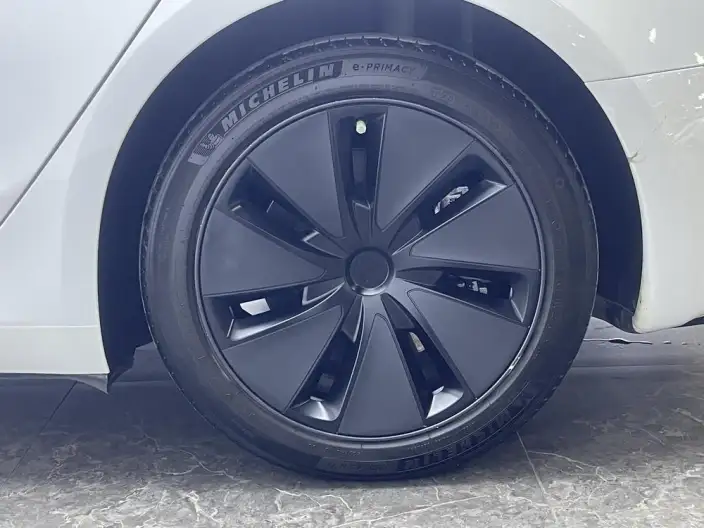 Model 3 2023 Model Rear-wheel drive version – фото 9