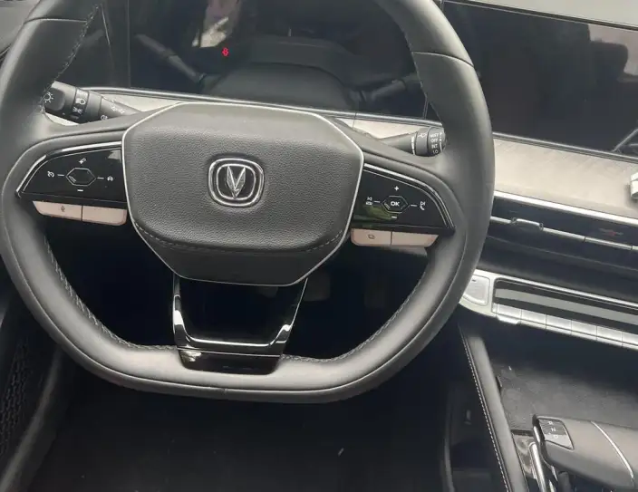 Changan Eado 2022 Model PLUS Blue whale NE 1.4T GDI DCT Noble Model