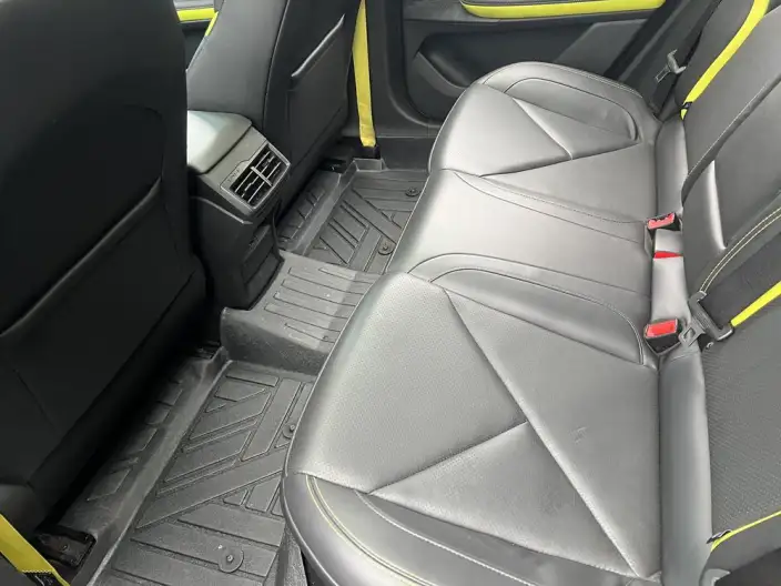 Changan UNI-V 2023 Model 1.5T Exclusive Model – фото 10