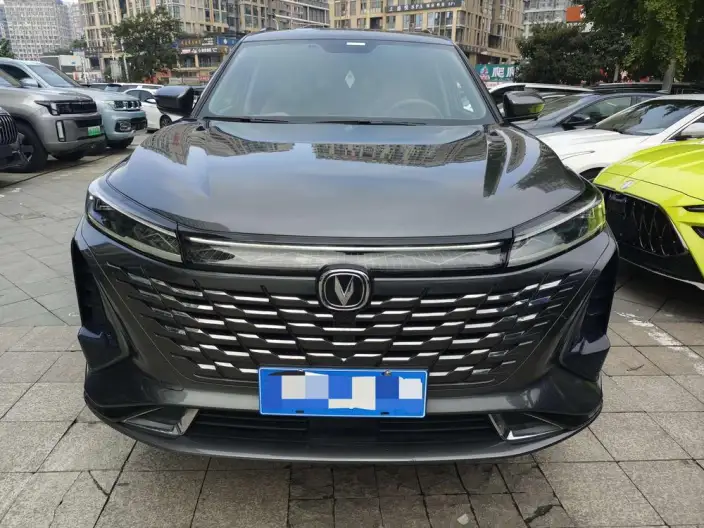 Changan CS75 PLUS 2023 Model Third generation 1.5T Automatic Pilot Model