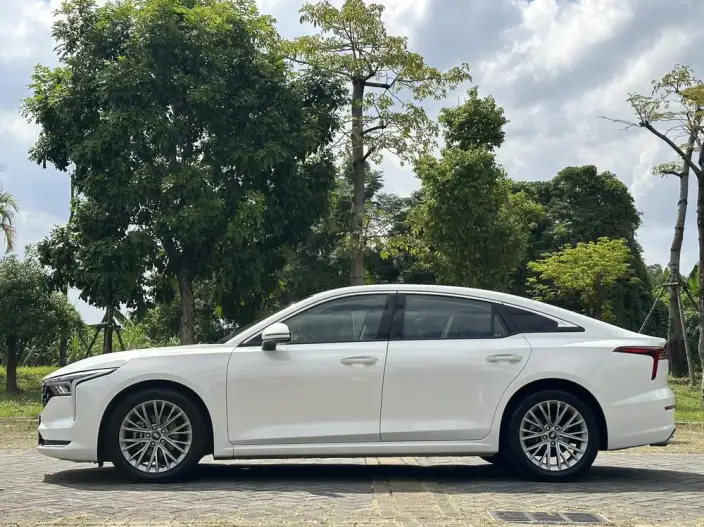 BESTUNE B70 2023 Model Third generation 1.5T Automatic Changxiang Edition Model