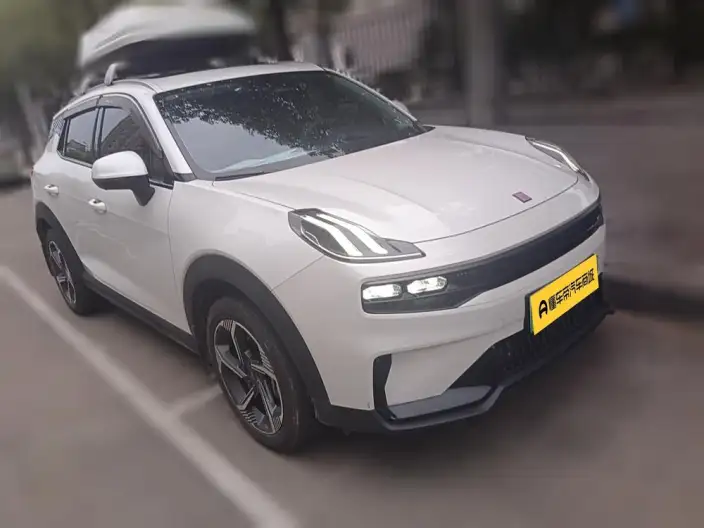 Lynk & Co 06 EM-P 2023 Model PHEV Remix Pro – фото 3