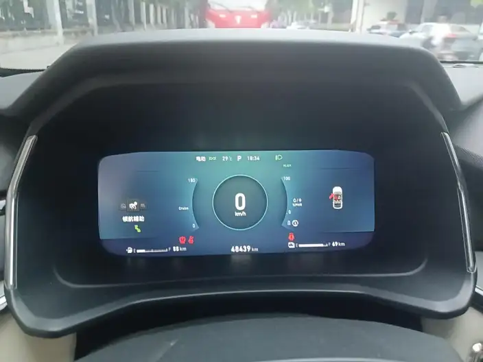 Lynk & Co 06 EM-P 2023 Model PHEV Remix Pro – фото 6