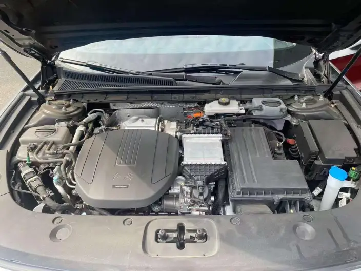 Hongqi H5 PHEV 2025 Model 130 Chao Hybrid Edition – фото 5
