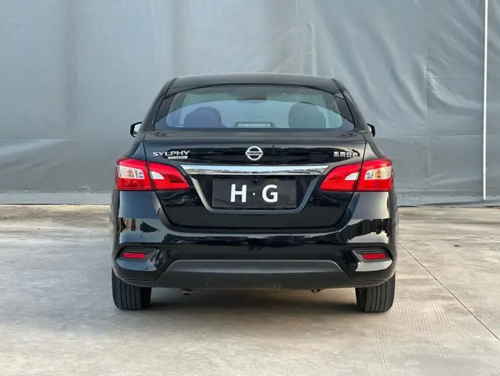 Nissan Sylphy 2021 Model Classic 1.6 XE CVT Comfort Edition – фото 6