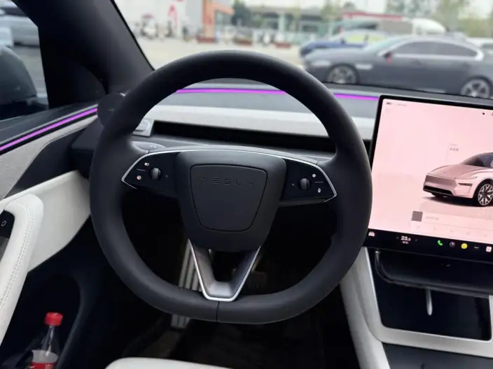 Model Y L 2026 Model Standard Edition – фото 10