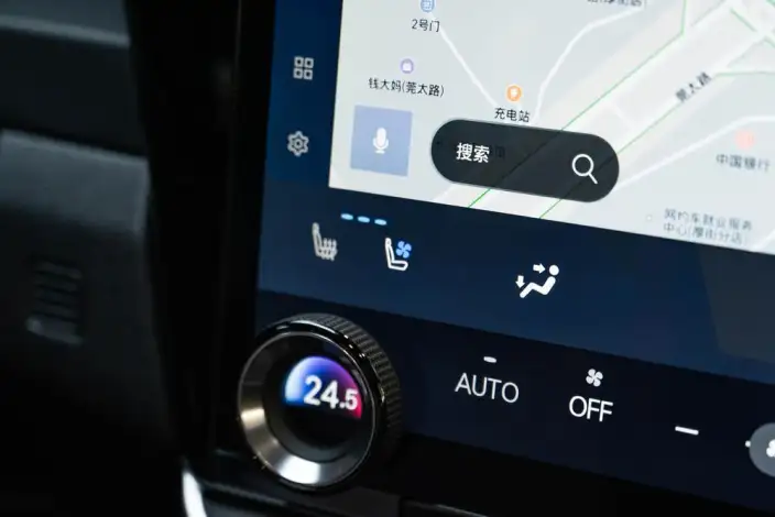 Lexus RZ 2023 Model 450e DIRECT4 Indulgent Edition – фото 10