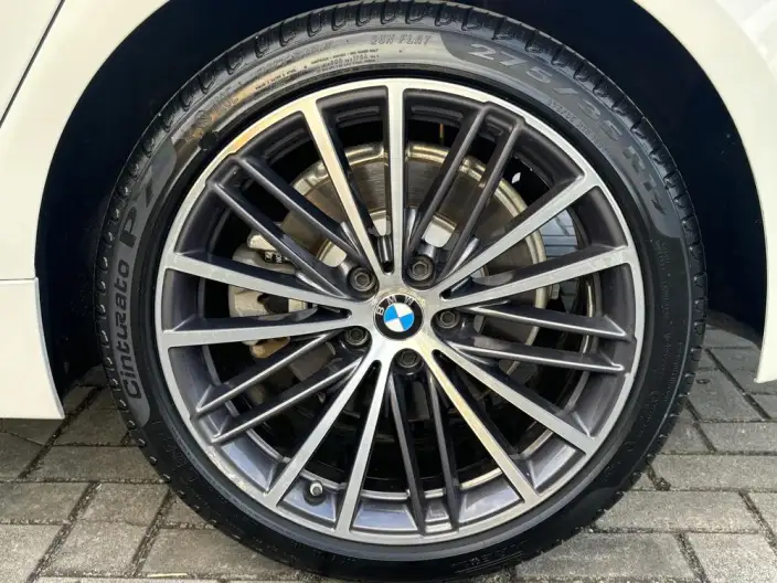 BMW 5 Series 2022 Model 530Li Leading Model M Sports Set – фото 8