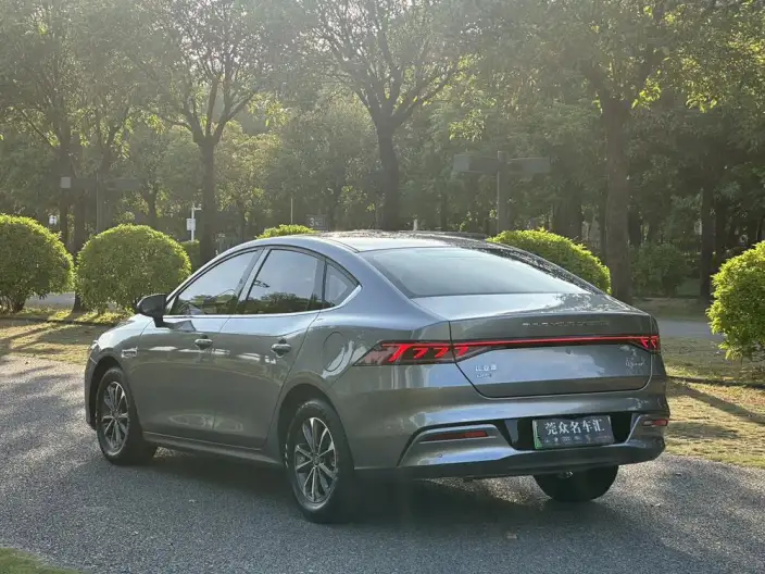 BYD Qin PLUS DM 2023 Model DM-i Champion Edition 55KM Leading Model – фото 4