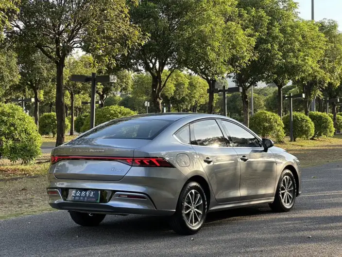 BYD Qin PLUS DM 2023 Model DM-i Champion Edition 55KM Leading Model – фото 6