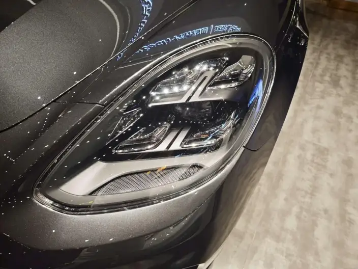 Panamera 2023 Model Facelift Panamera 2.9T Platinum edition – фото 6
