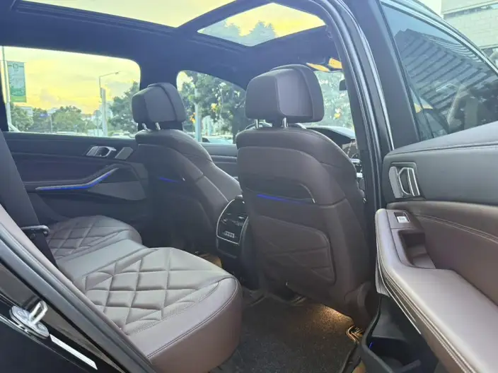 BMW X5 2022 Model Facelift xDrive 40Li M Sports Set – фото 10