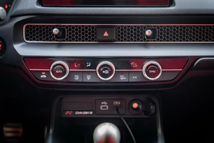 Honda Civic Imported 2023 Model 420TURBO TYPE R – фото 6