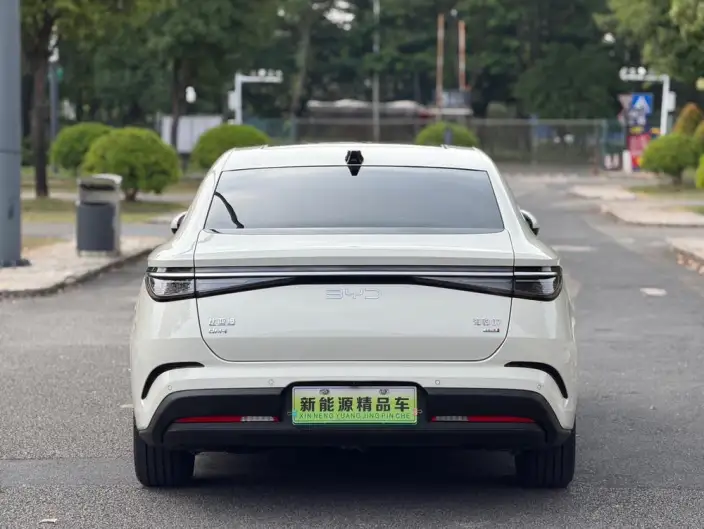 BYD Seal 07DM 2026 Model DM-i 230KM Flagship Model – фото 6