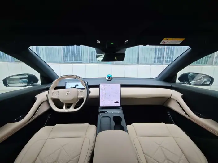 NIO ET5 2024 Model 75kWh – фото 10