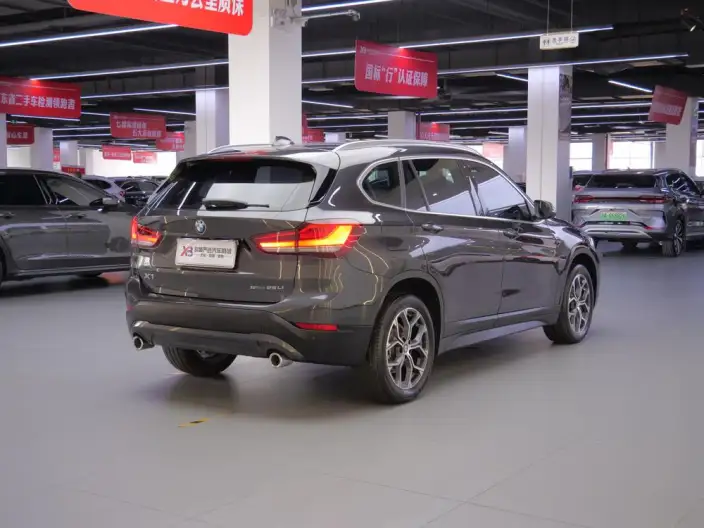 BMW X1 2022 Model sDrive25Li Leading Model – фото 7