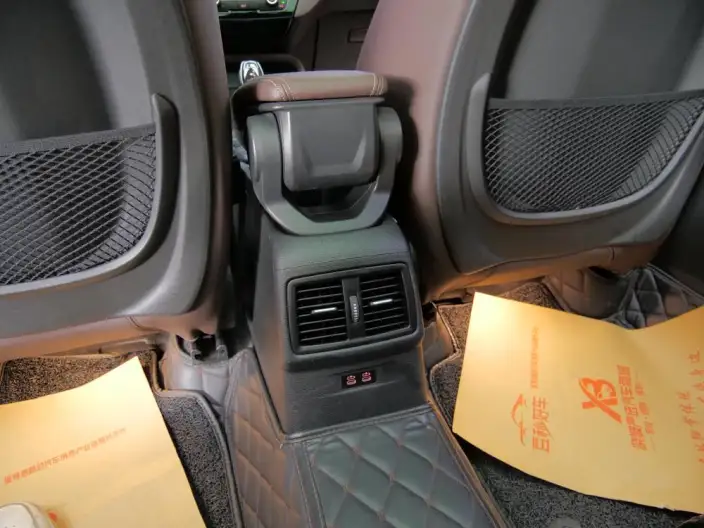 BMW X1 2022 Model sDrive25Li Leading Model – фото 9