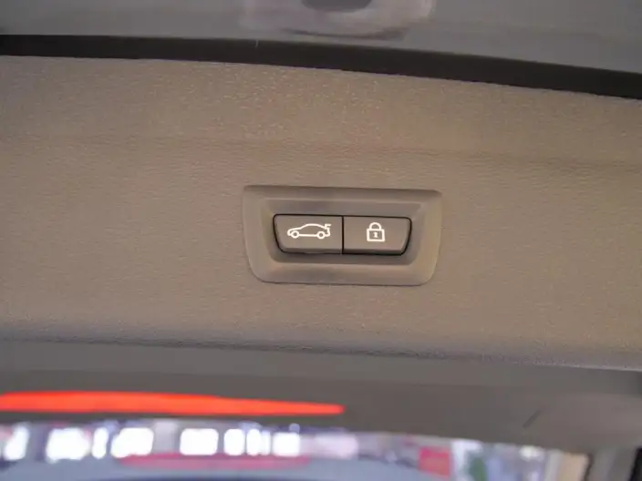 BMW X1 2022 Model sDrive25Li Leading Model – фото 10
