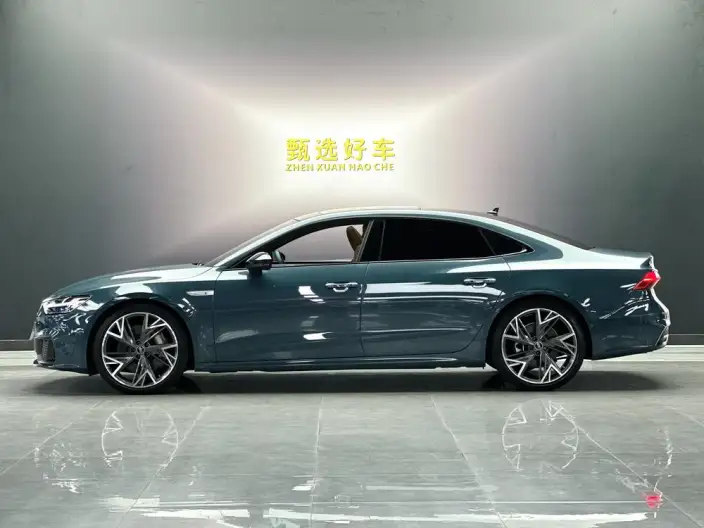 Audi A7 L 2022 Model 55 TFSI quattro S-line edition one First Edition