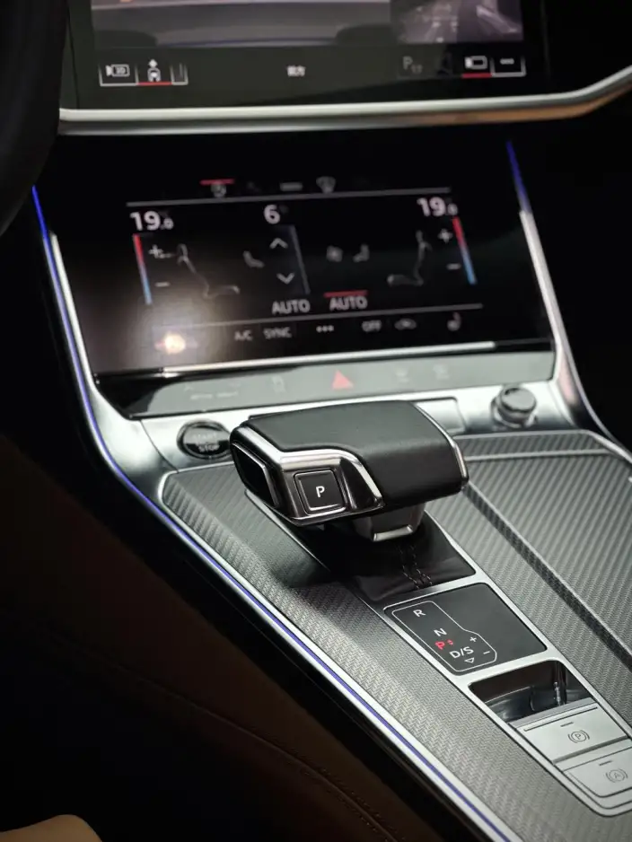 Audi A7 L 2022 Model 55 TFSI quattro S-line edition one First Edition – фото 7