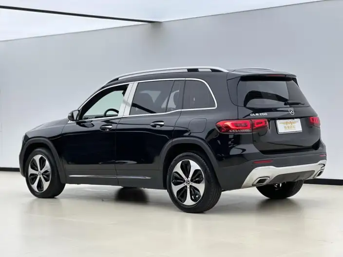 Mercedes-Benz GLB 2022 Model Facelift GLB 200 Fashion Model – фото 3