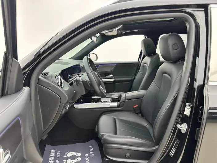 Mercedes-Benz GLB 2022 Model Facelift GLB 200 Fashion Model – фото 7