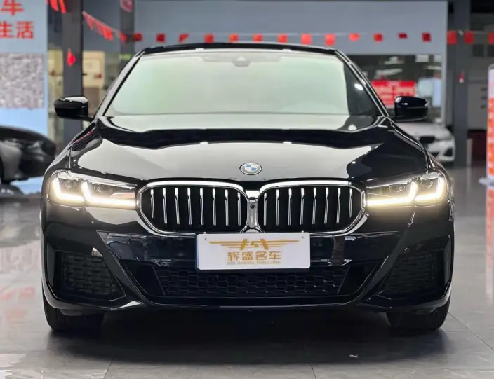 BMW 5 Series 2022 Model Facelift II 530Li Exclusive Model M Sports Set – фото 2