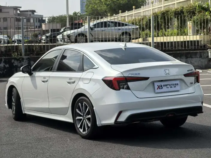 Model Ge 2022 Model 240TURBO CVT Deluxe Edition – фото 10