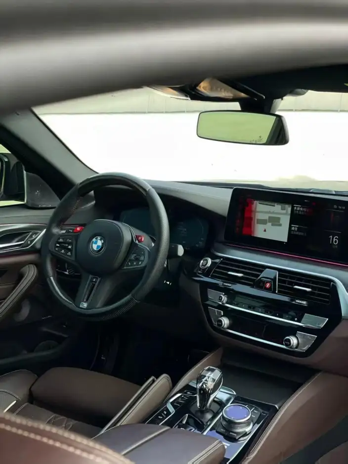 BMW 5 Series Imported 2022 Model 540i Fashion edition M Sports Set – фото 9