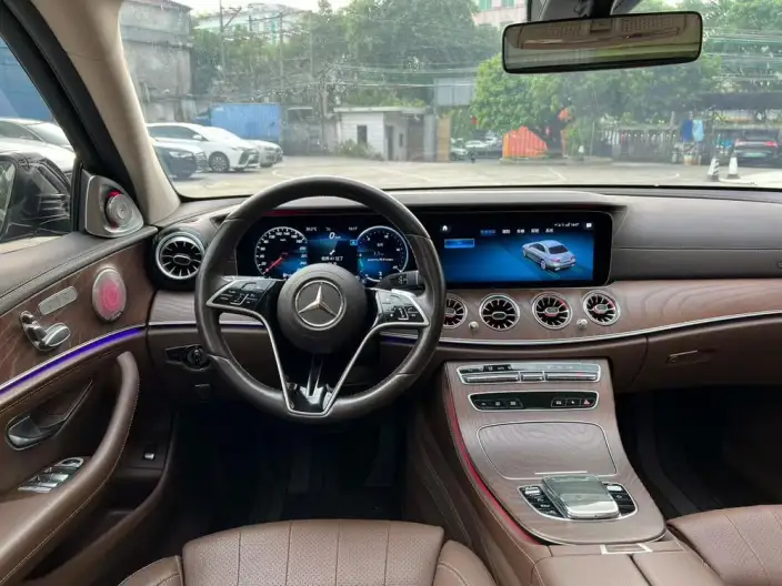 Mercedes-Benz E-Class 2022 Model Facelift II E 300 L Fashion Model sedan – фото 8