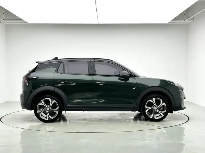 Lynk & Co 06 2023 Model Remix 1.5T Hero – фото 8