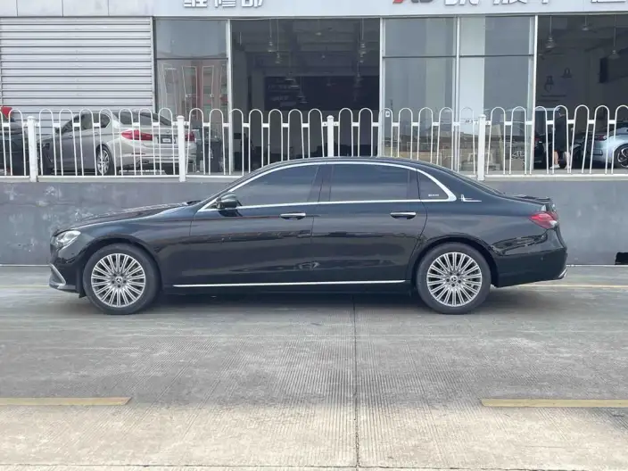 Mercedes-Benz E-Class 2022 Model Facelift E 300 L Luxury Model sedan – фото 3