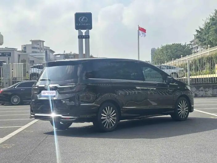 Honda Elysion 2022 Model 2.0L Hybrid Supreme Edition – фото 9