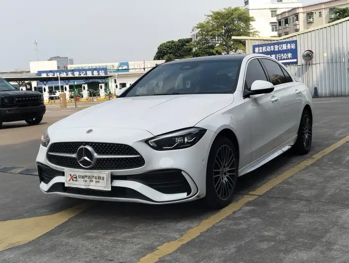 Mercedes-Benz C-Class 2025 Model Facelift C 260 L Sports Edition – фото 1