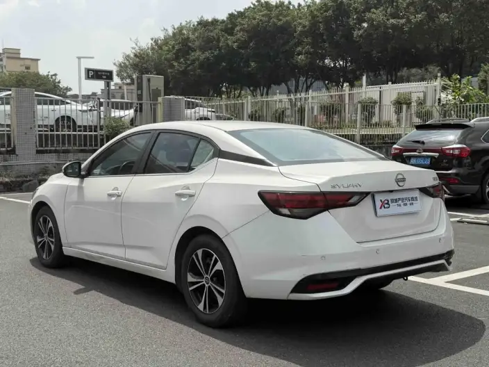 Nissan Sylphy 2023 Model Facelift 1.6L CVT Yuexiang Edition – фото 5