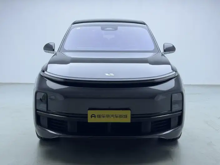 Li Auto L8 2023 Model Pro Edition