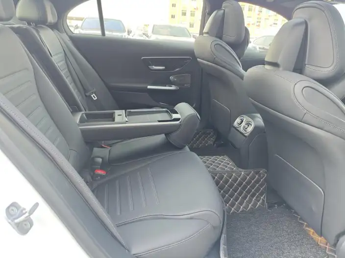 Mercedes-Benz C-Class PHEV 2024 Model Facelift II C 350 eL – фото 7