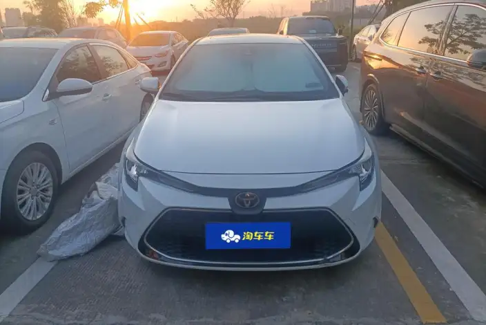 Toyota Levin 2022 Model 185T CVT Deluxe Edition – фото 1