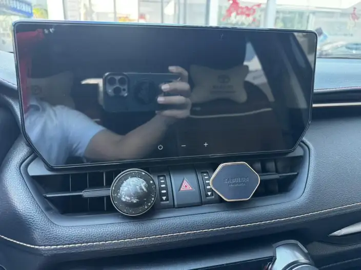 Toyota Wildlander 2024 Model 2.0L 2WD Luxury PLUS Edition – фото 10