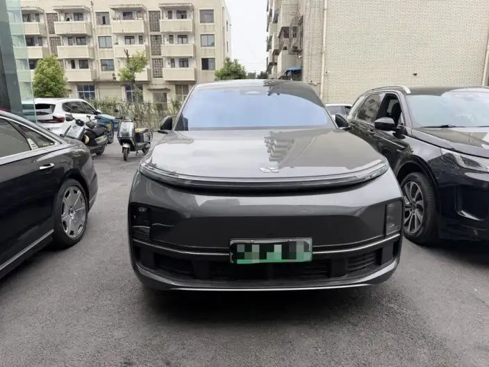 Li Auto L8 2024 Model Pro Edition